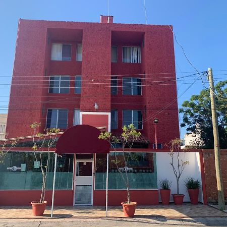 Hotel Vagabundo Plaza Del Sol ซาโปปัน ภายนอก รูปภาพ