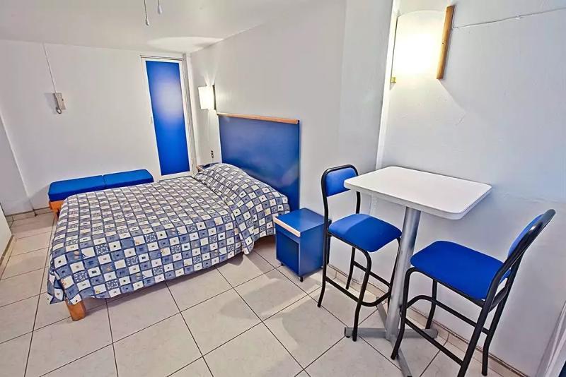 Hotel Vagabundo Plaza Del Sol ซาโปปัน ภายนอก รูปภาพ