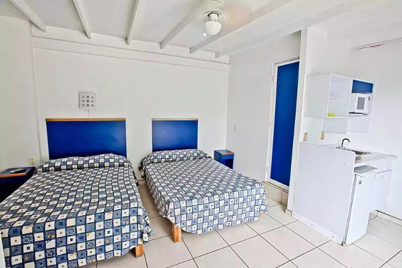 Hotel Vagabundo Plaza Del Sol ซาโปปัน ภายนอก รูปภาพ