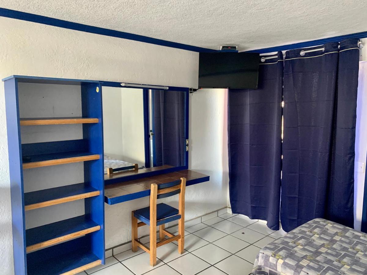 Hotel Vagabundo Plaza Del Sol ซาโปปัน ภายนอก รูปภาพ